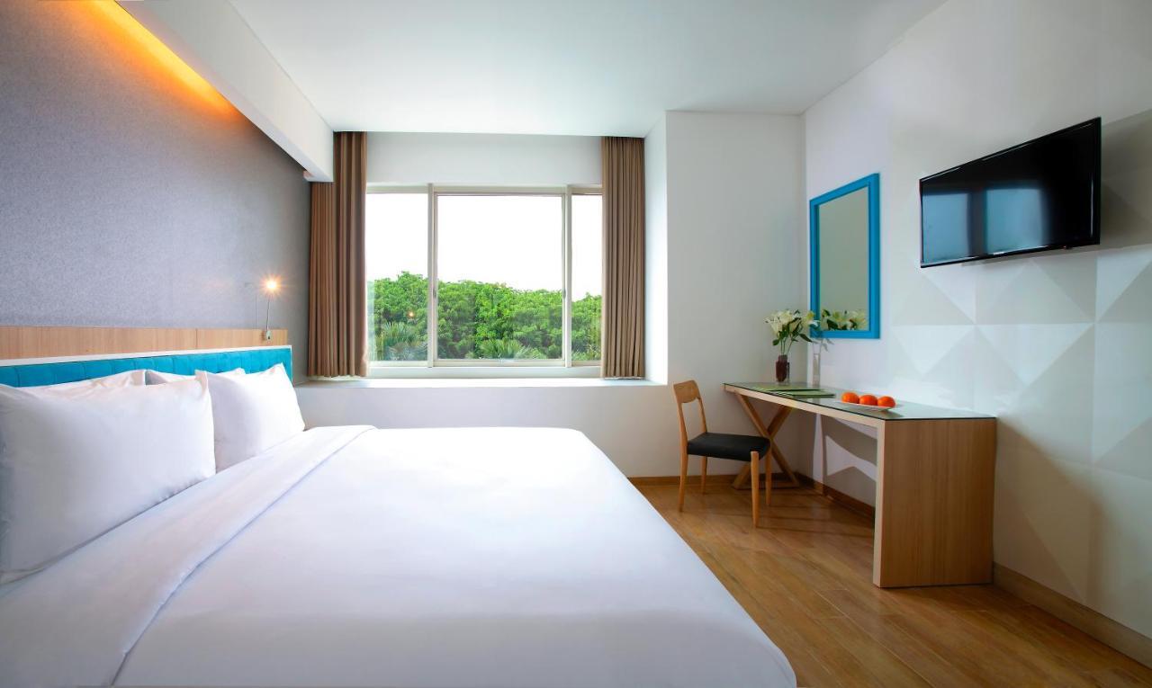 ג'קרטה Hotel Santika Kelapa Gading מראה חיצוני תמונה